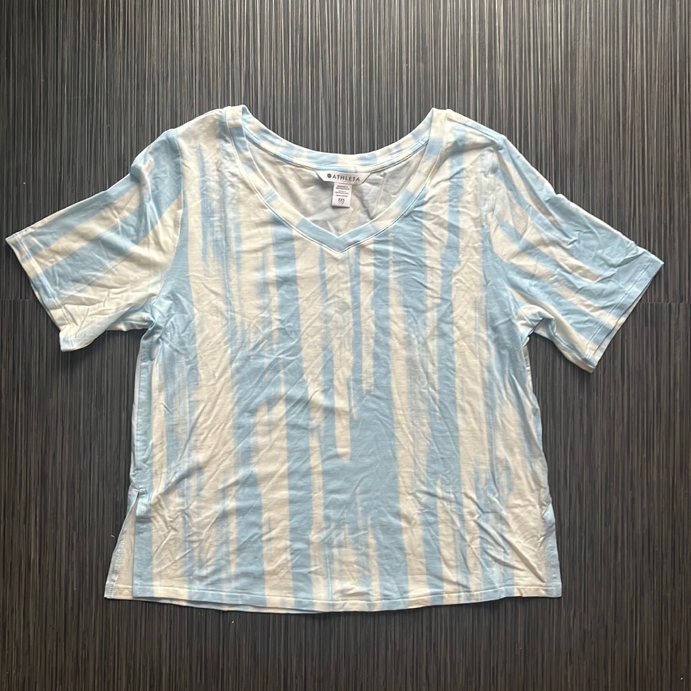 Athleta Baby Blue & White V-Neck - Size XXS